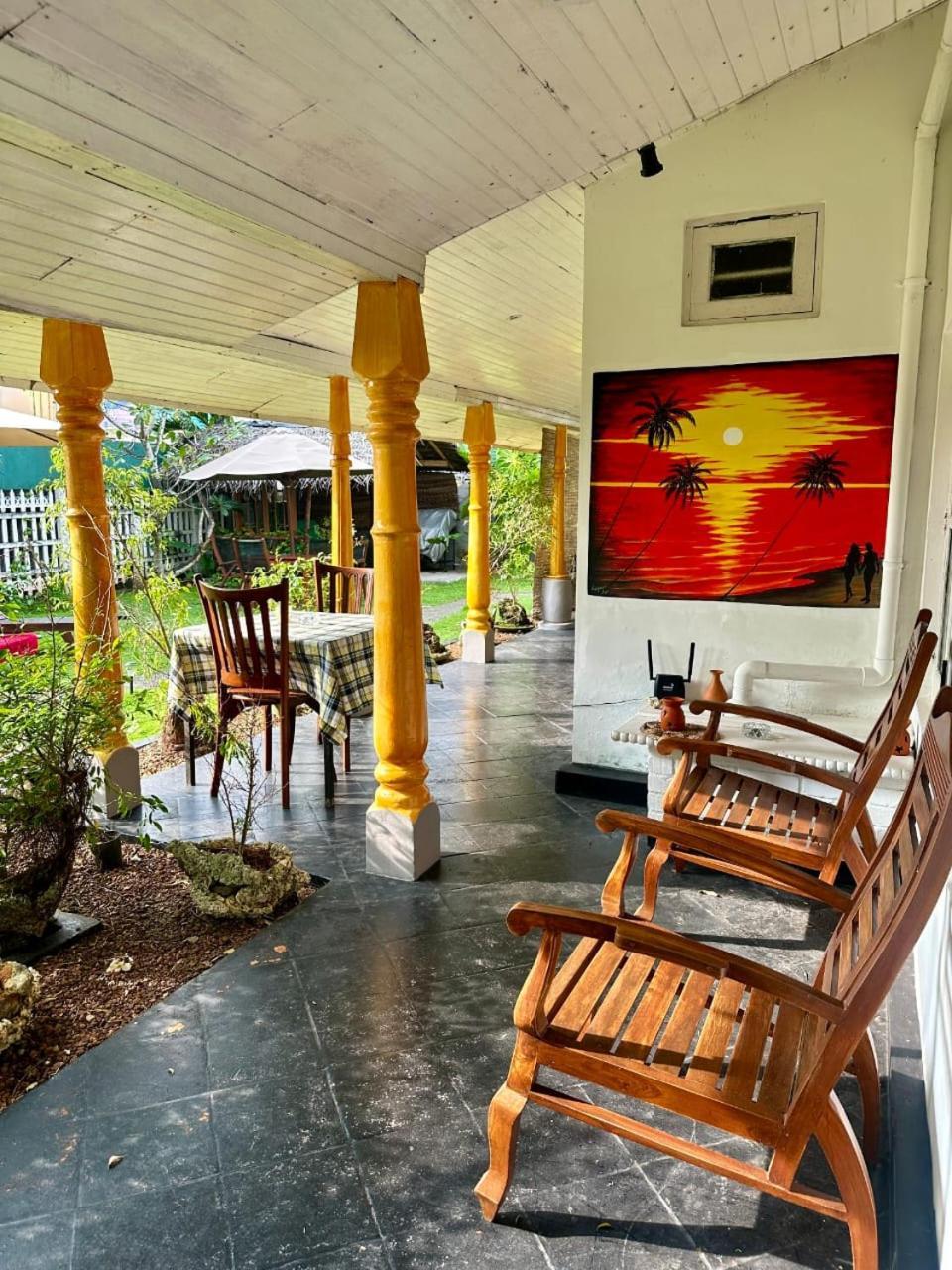 Villa Sunny Days Hikkaduwa Dış mekan fotoğraf